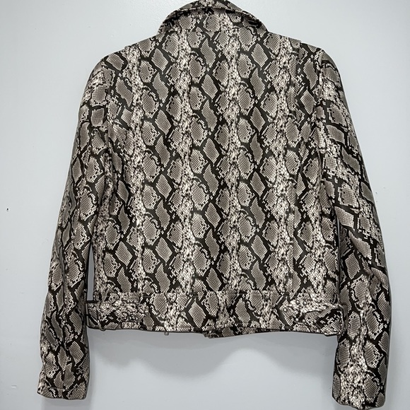 BLANKNYC faux snakeskin moto jacket - Picture 4 of 12